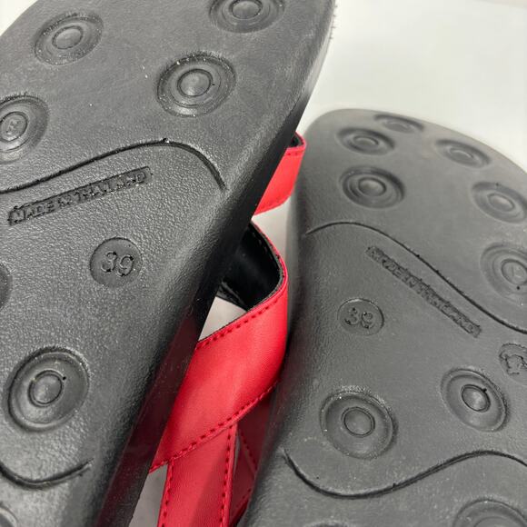 Aerosoft Deke Thong Sandals Size EU 39 Red Faux Leather Toe Post Sling Back - Picture 9 of 9